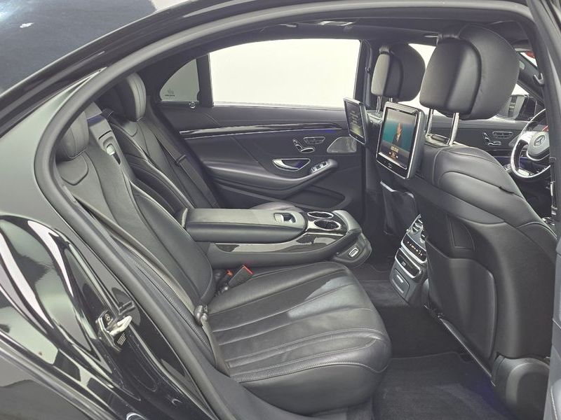 2015 Mercedes-Benz S-Class S400L 4MATIC photo 12