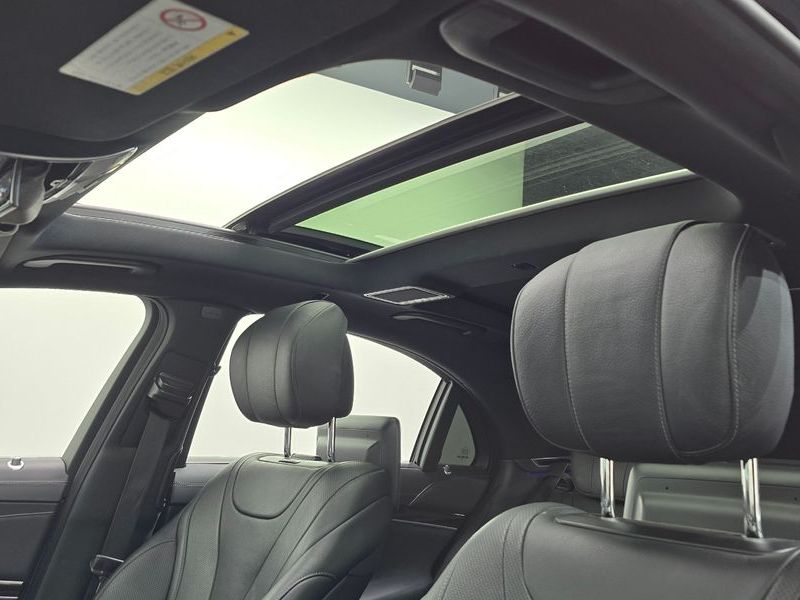 2015 Mercedes-Benz S-Class S400L 4MATIC photo 19