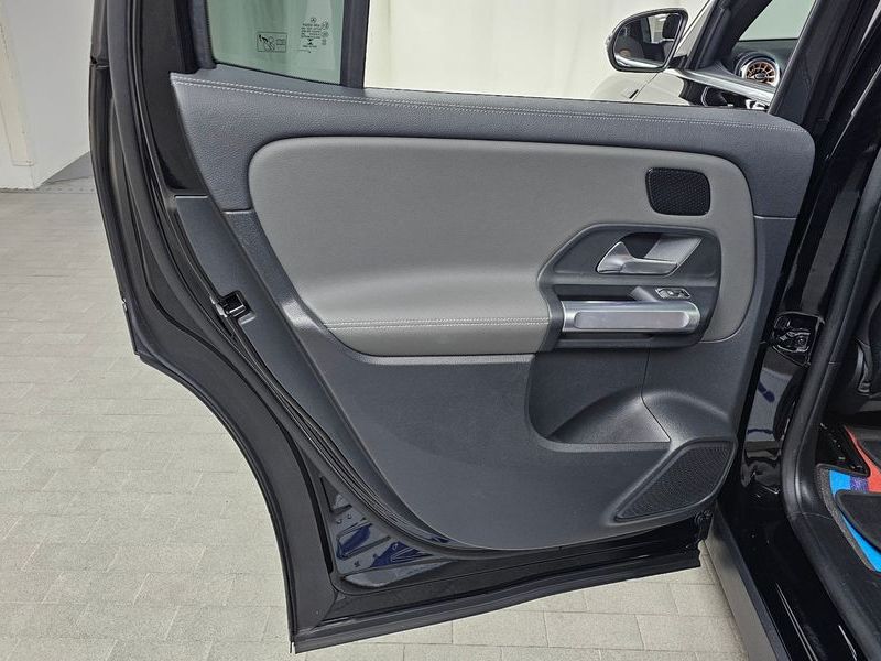 2023 Mercedes-Benz EQB X243 EQB300 4MATIC photo 25
