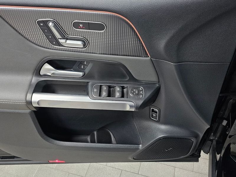 2023 Mercedes-Benz EQB X243 EQB300 4MATIC photo 26