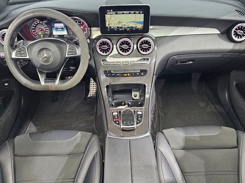 2018 Mercedes-Benz C-Class AMG GLC63 4MATIC+ photo 7