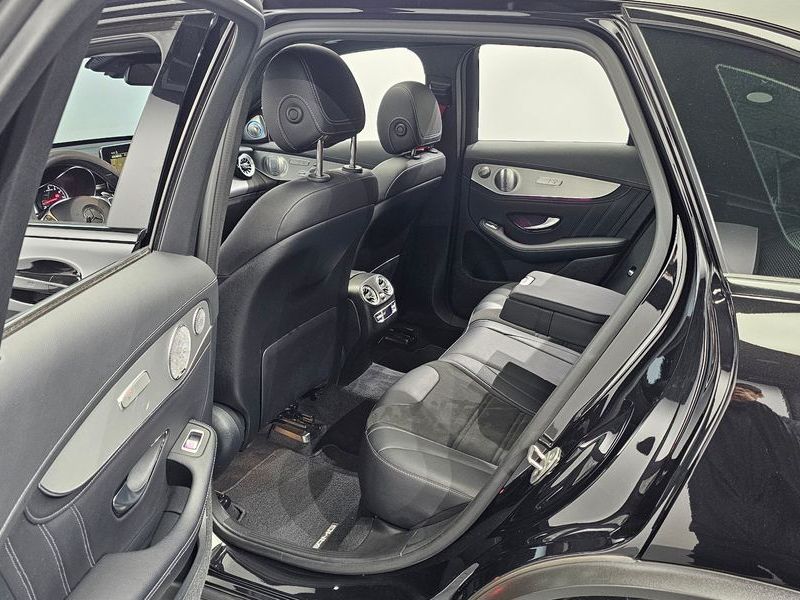 2018 Mercedes-Benz C-Class AMG GLC63 4MATIC+ photo 11