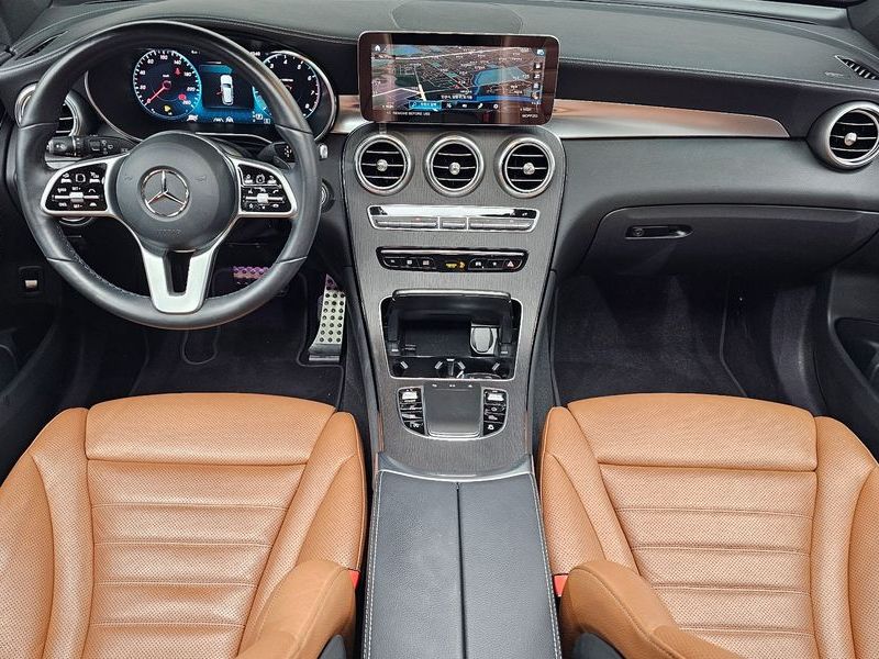 2022 Mercedes-Benz C-Class GLC300 4MATIC photo 7