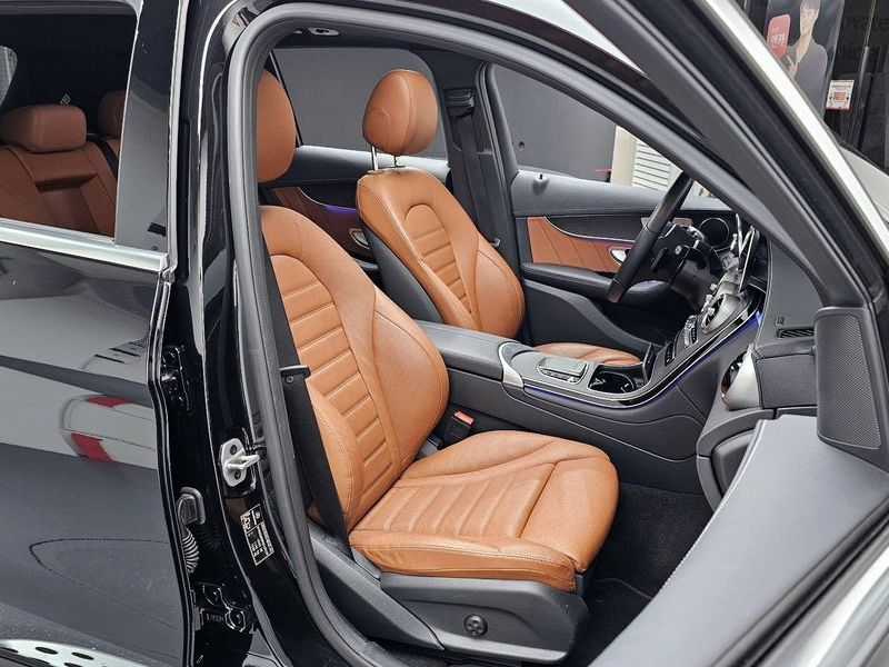 2022 Mercedes-Benz C-Class GLC300 4MATIC photo 12