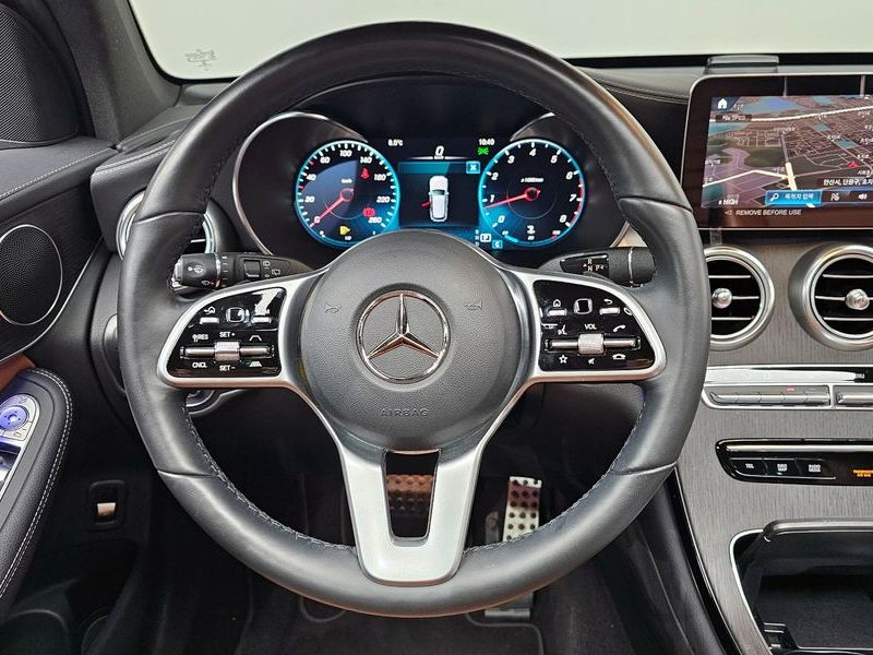 2022 Mercedes-Benz C-Class GLC300 4MATIC photo 13