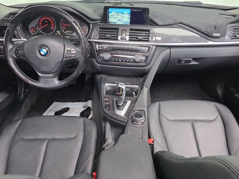 2014 BMW 3 Series 320i photo 7