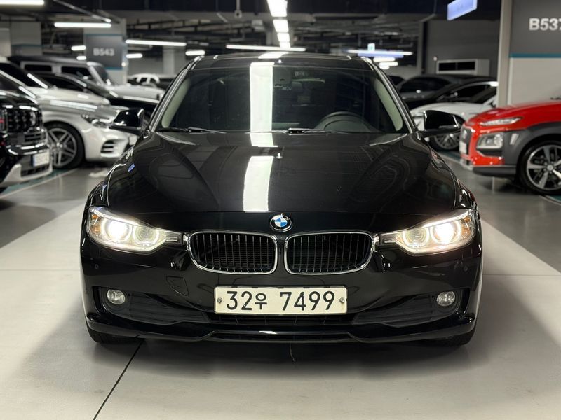 2013 BMW 3 Series 320d photo 1