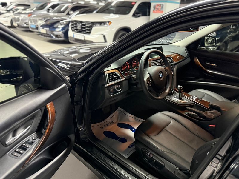 2013 BMW 3 Series 320d photo 8