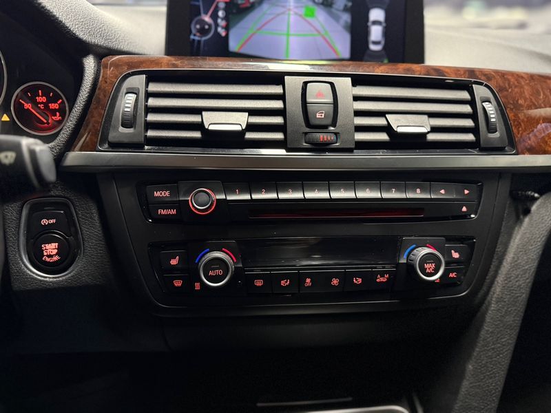 2013 BMW 3 Series 320d photo 10