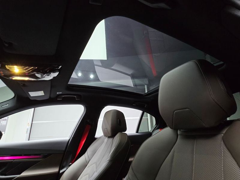 2025 BMW 5 Series 520i M Sport photo 20