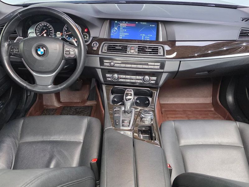 2014 BMW 5 Series 528i photo 7