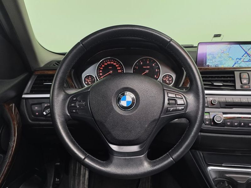 2014 BMW 3 Series 320d photo 13