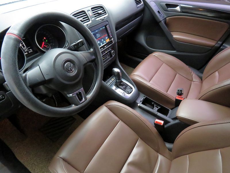 2012 Volkswagen Golf 2.0 TDI photo 7