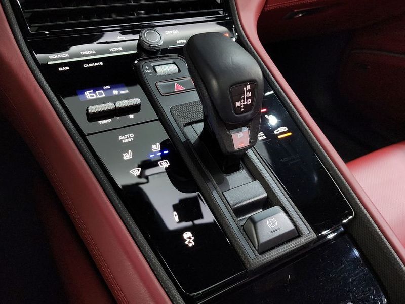 2023 Porsche Panamera 2.9 AWD photo 9
