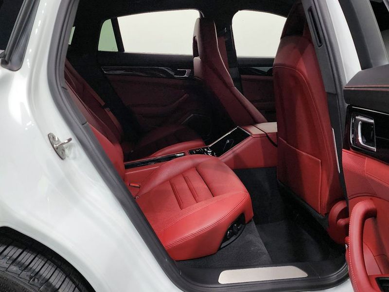 2023 Porsche Panamera 2.9 AWD photo 12