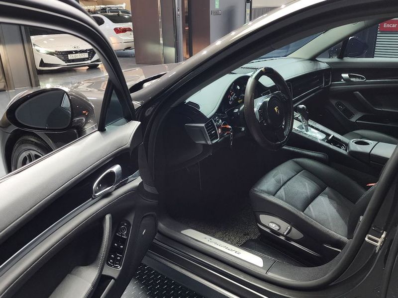 2014 Porsche Panamera 3.0 Diesel 970 photo 10