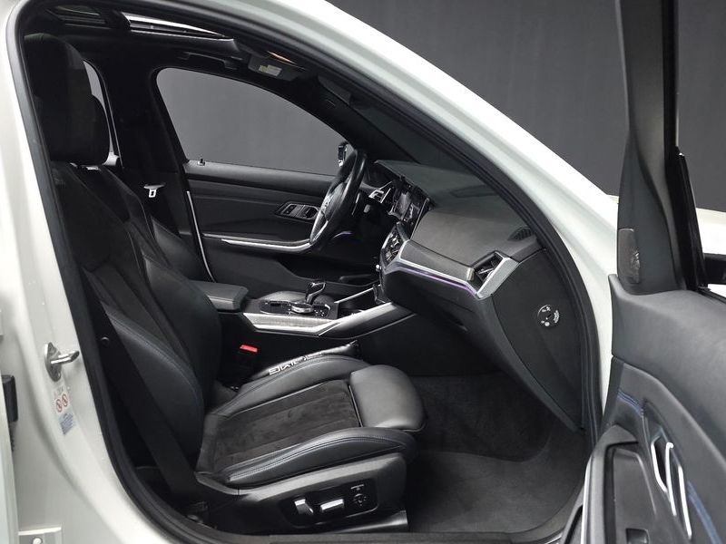 2020 BMW 3 Series 320d M Sport photo 11