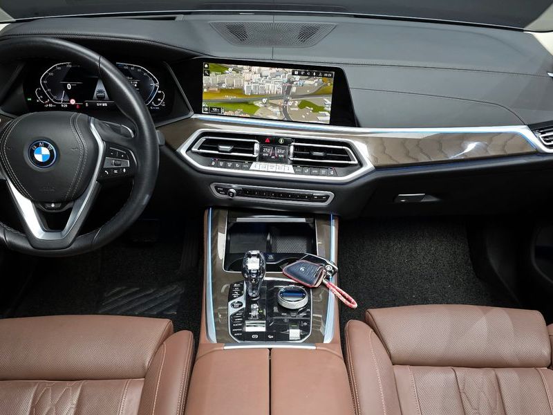 2022 BMW X5 xDrive 45e xLine photo 7