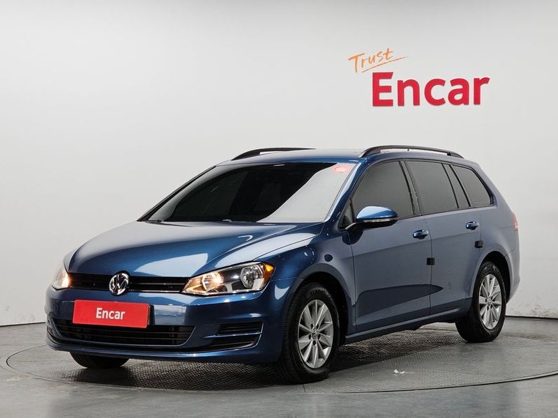 2015 Volkswagen Golf 1.8 TSI Variant photo 1