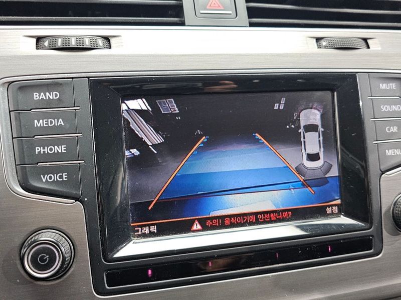 2015 Volkswagen Golf 1.8 TSI Variant photo 15