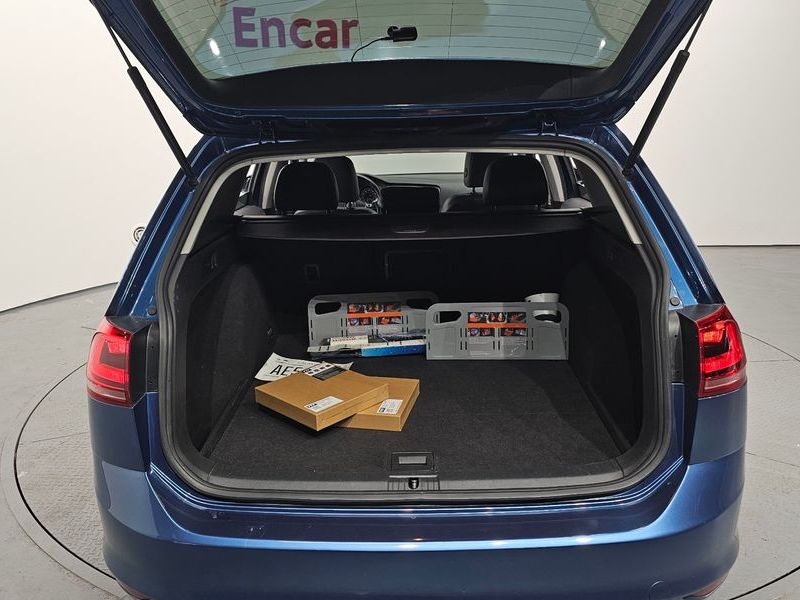 2015 Volkswagen Golf 1.8 TSI Variant photo 20