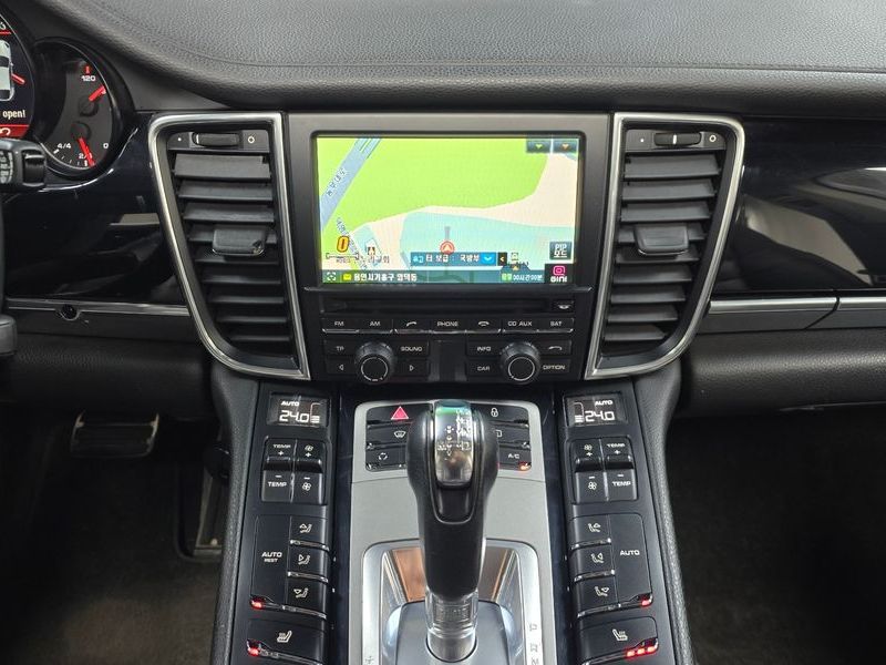 2013 Porsche Panamera 3.6 AWD 970 photo 14