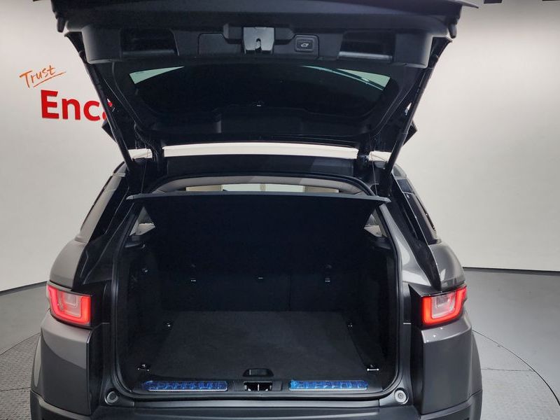 2017 Land Rover Range Rover Evoque 2.0 TD4 HSE photo 20