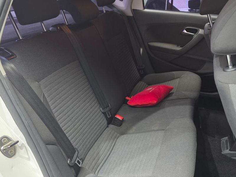 2014 Volkswagen 폴로 1.6 TDI R-Line 5th photo 13