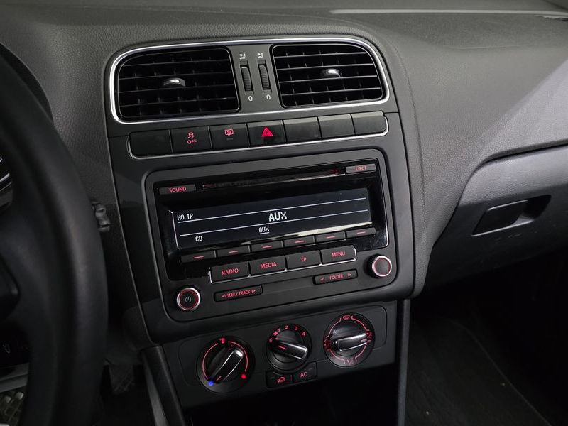 2014 Volkswagen 폴로 1.6 TDI R-Line 5th photo 15