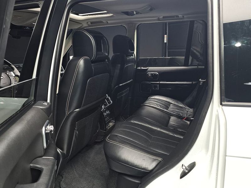 2012 Land Rover Range Rover 4.4 TDV8 Vogue photo 12