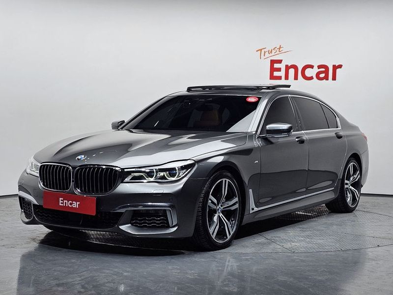 2018 BMW 7 Series 730Ld xDrive M Sport photo 1