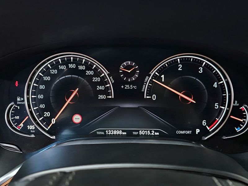 2018 BMW 7 Series 730Ld xDrive M Sport photo 8