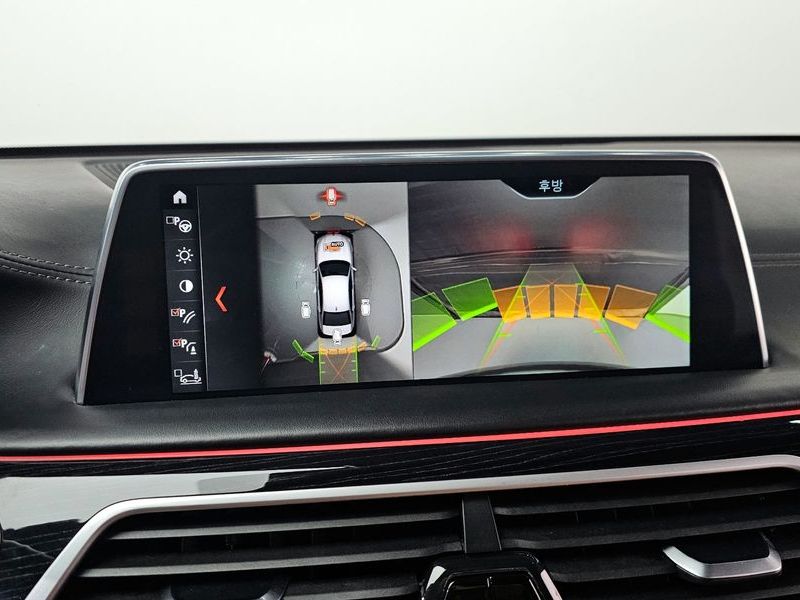 2018 BMW 7 Series 730Ld xDrive M Sport photo 14