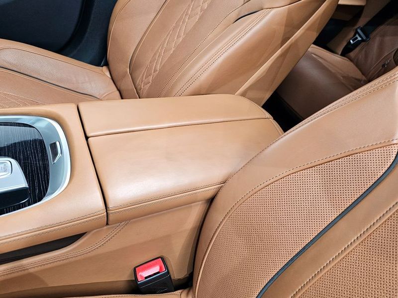 2018 BMW 7 Series 730Ld xDrive M Sport photo 27
