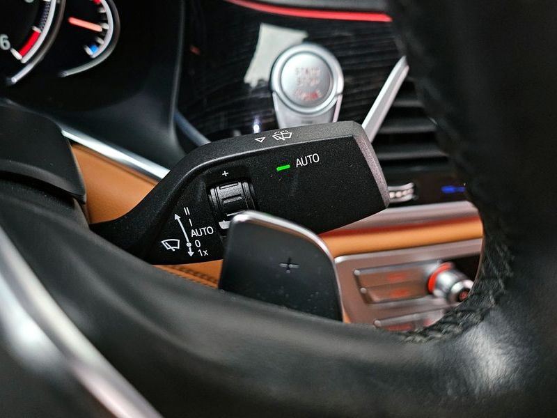 2018 BMW 7 Series 730Ld xDrive M Sport photo 28