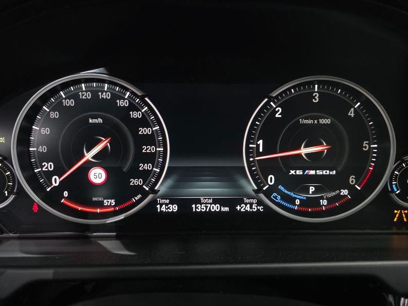 2017 BMW X6 xDrive 30d photo 8