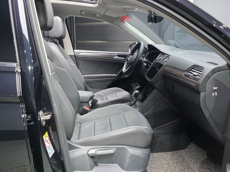 2023 Volkswagen Tiguan 2.0 TSI Prestige photo 11
