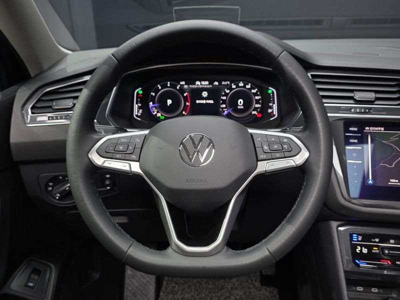2023 Volkswagen Tiguan 2.0 TSI Prestige photo 13