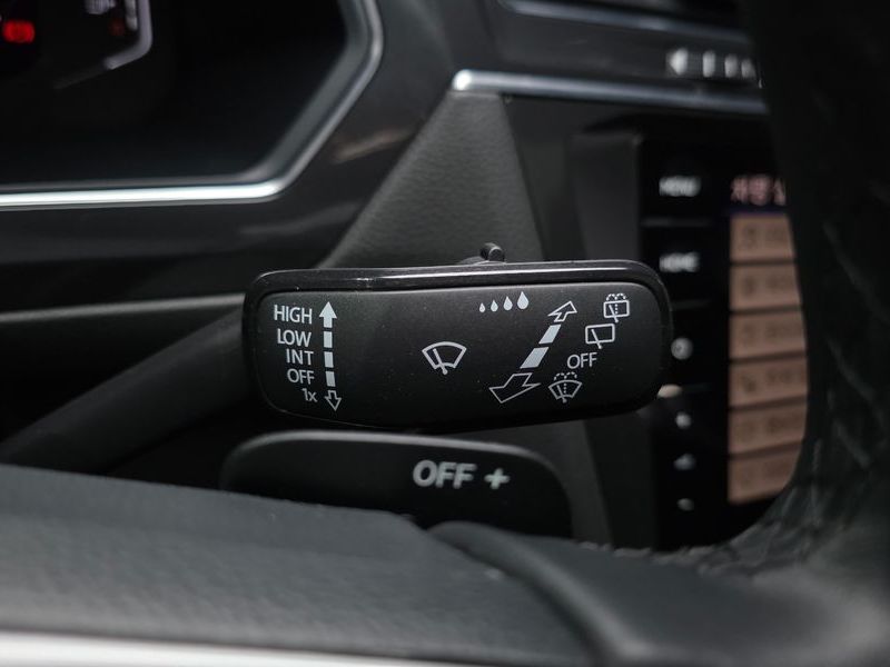 2023 Volkswagen Tiguan 2.0 TSI Prestige photo 27
