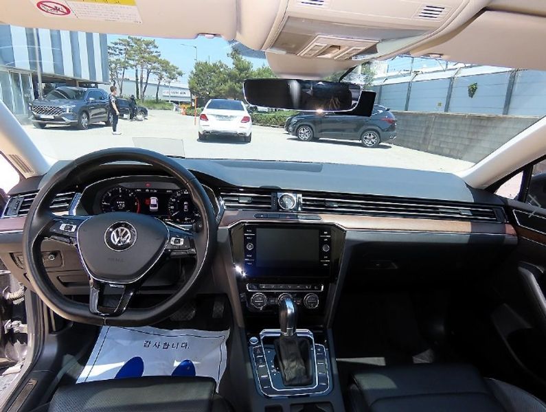 2018 Volkswagen Passat 2.0 TDI Prestige photo 7