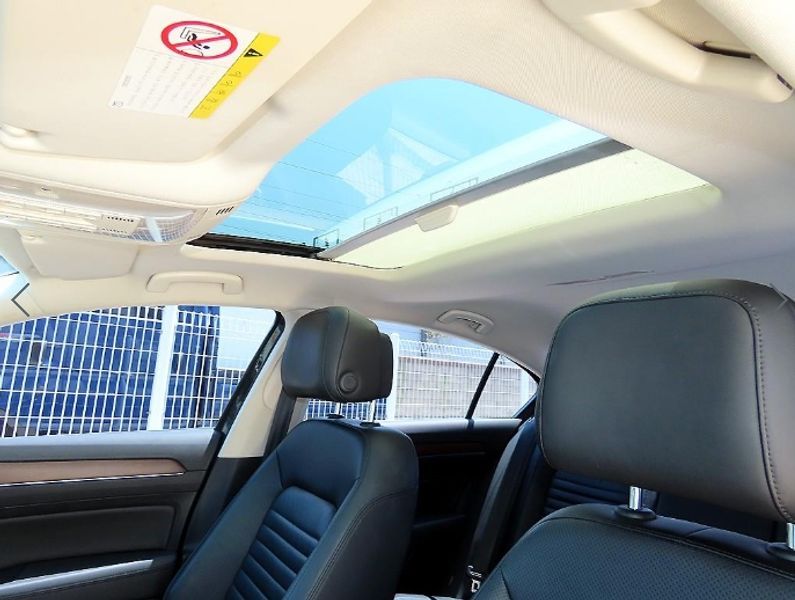 2018 Volkswagen Passat 2.0 TDI Prestige photo 17