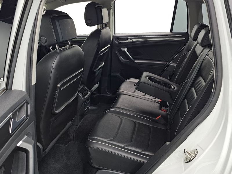 2020 Volkswagen Tiguan 2.0 TDI Premium photo 26