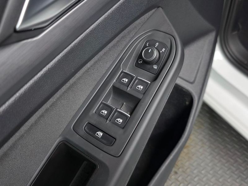 2022 Volkswagen Golf 2.0 TDI Prestige photo 11