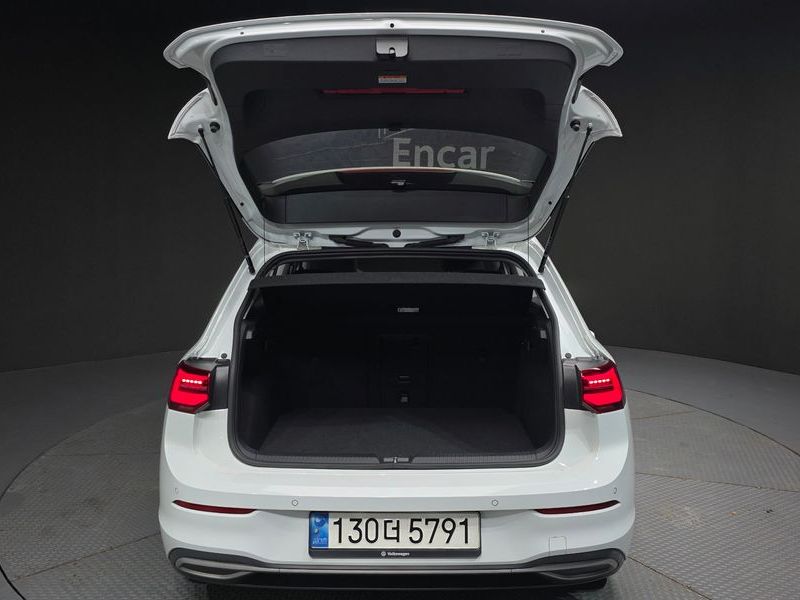 2022 Volkswagen Golf 2.0 TDI Prestige photo 18