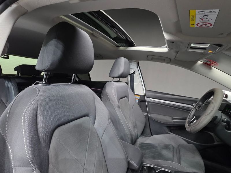 2022 Volkswagen Golf 2.0 TDI Prestige photo 20