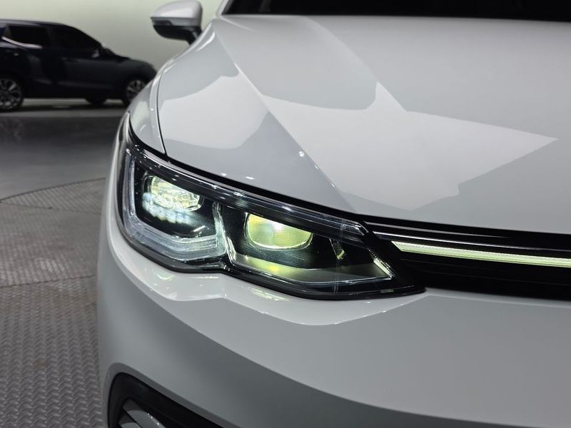2022 Volkswagen Golf 2.0 TDI Prestige photo 22