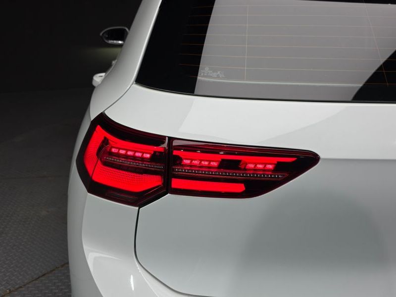 2022 Volkswagen Golf 2.0 TDI Prestige photo 23