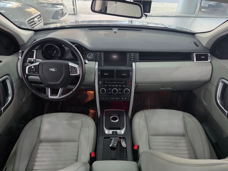 2016 Land Rover Discovery Sport 2.0 TD4 HSE Luxury photo 7