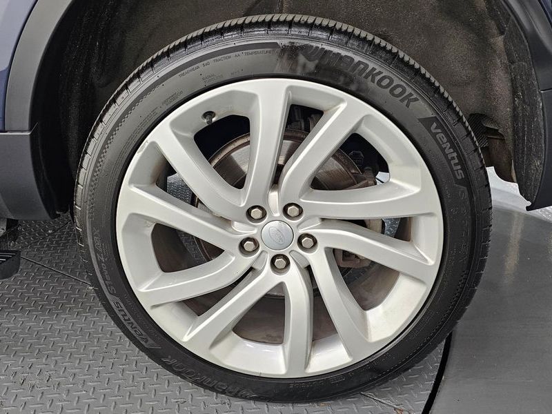 2022 Land Rover Discovery D300 HSE photo 21