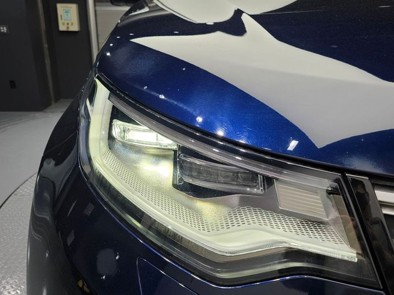 2022 Land Rover Discovery D300 HSE photo 22